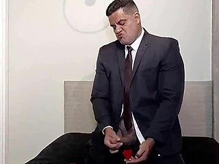 Yuri gaucho gets a big boss cumshot. 😉