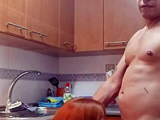 Slamming my suegra’s vagina for breakfast in the kitchen