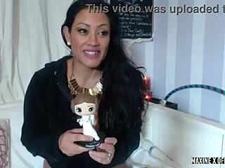 Maxine X Rocks High Heels in Steamy Solo Webcam Action