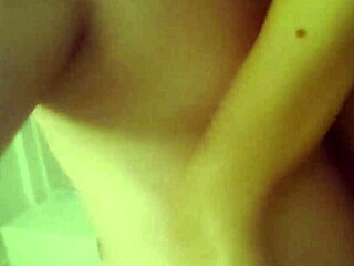 I Convinced a Lesbian to Get Fucked Hard During Dubai Trip