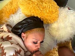 Renity Love swallows huge BBC with pure skill