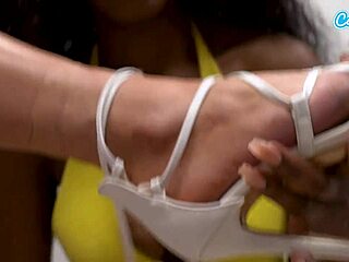 Wow! Hot Amateur College Lesbians Bang on Pool Table Before Finals!