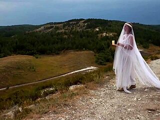 Amateurs Explore Mature Desires on a Hike to Hilltop