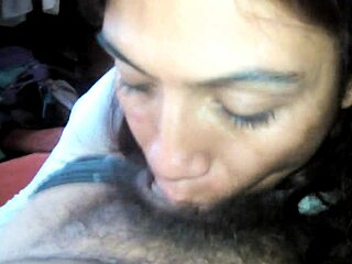 Hotel Hookup with Skinny Babe in Motel Room