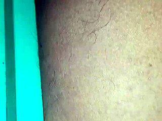 Transexual chupa mi polla y la follo duro en la cocina, culo bien cerca! 😜