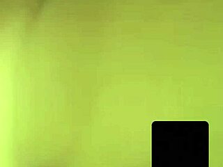 Paytm Girl Fingers Herself on Wild Video Call