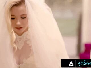 爽爆！新娘卡罗琳娜·斯威茨猛干熟女朱莉娅·安