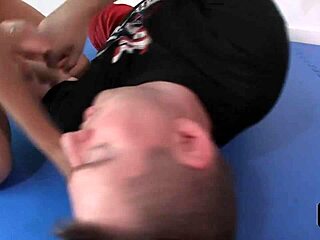 Seksi Antrenör Sinn Sage Hannah Perez'in Sevgilisini Hakimiyet Altına Almasını İzliyor