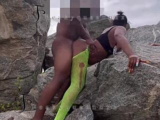 hey, i seduced a tourist guard and banged him on the rock!