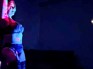 i dance nude for my brother-in-law with big ass striptease