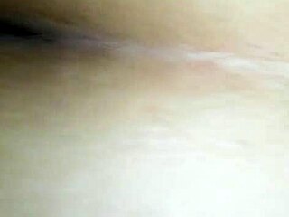 Rico culito de guanajuato, she says with a smile.