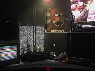 what's hiding in fnaf nightshift nsfw gameplay?