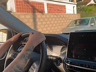 Gringo Lost in Rio Gets Brazilian Pussy Treat