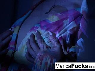 japanese pornstar marica hase gets nude and masturbates