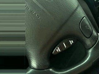 엄마 창녀, 나랑 야한 재미 좀 할래?