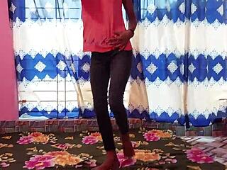 하니프와 포피 카툰이 격렬한 섹스 후 춤추는 핫한 18+ 커플, 불고 딥스로트