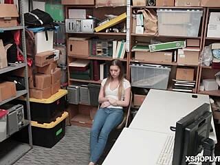 Damn, LP officer bangs Summer Brooks doggy hard!