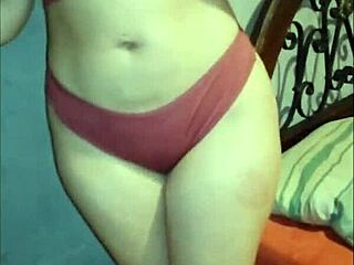 Wow, This Colombian Milf Craves Hard Cock Tonight!