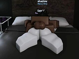 Compañera de cuarto caliente ansía acción, así que follamos duro al estilo Roblox