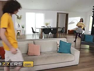 Brazzers - Hailey Rose gets double teamed by Hollywood and Jodie in wet threesome.