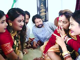 Desi Tharki Indiske Jamindar Brødre Deler Koner i Gangbang