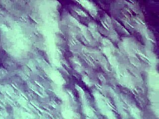 me encuentro con mi exnovia y nos pusimos calientes teniendo sexo casero con monster cock