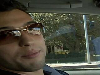 Sarah jessie isn't happy with her husband's cock, so she's getting licked and jerked in bed 😏