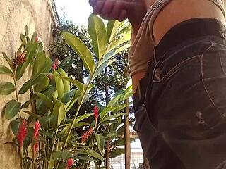 Hey, wanna watch me jerk off outdoors?