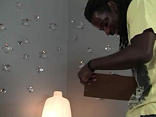 Chunky Babe Lexxxi Luxe Rides Cowgirl