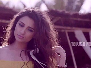 priyanka chopra's hot seaside photoshoot! sexy tits and fucking vibes 😘