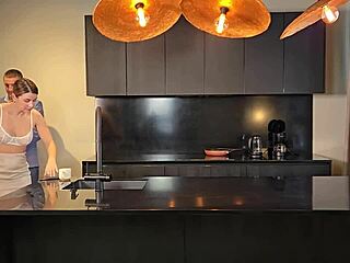 Bodyguard Slams His Boss Hard in Pussy Before Her Big Meeting