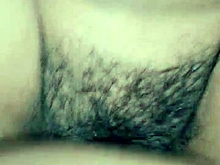 ดูสาวอินเดียเดซี่สวยเย็ดฮาร์ดคอร์สไตล์หมา แล้วครางดัง!