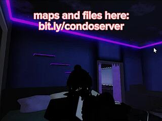 Roblox character engages in suggestive sucking activity