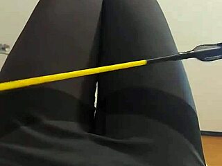 The cuteboy in thighhighs experiences the best feeling.