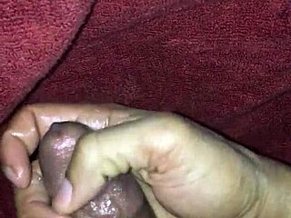 Making A Video For Xvideos While Watching Xvideos