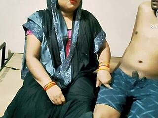 Ibu Desi Kongkek Budak Jiran Hardcore, Kan?