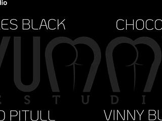 맛있는 에스투디오가 큰 엉덩이 라티나 다니엘라 오르티즈 데려와 네 개 큰 자지 인터레이셜 DAP