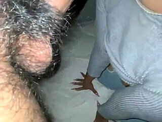 Compañera universitaria from mexico sharing oral stories with amateurs 😘