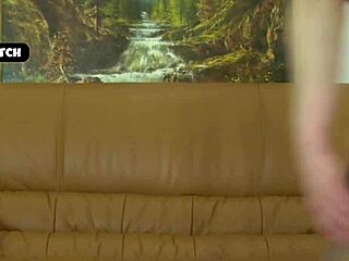 Fanget venners mor i bruseren, hun red mig hårdt