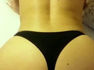 Hey, check out this amateur cumshot on wife's ass! 😏