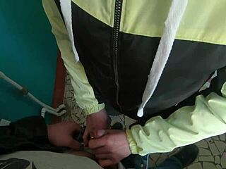 Teasing Blowjob On Risky Public Stairs