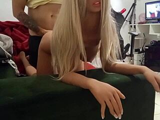 Hot Wife Receives Creampie From Amateur