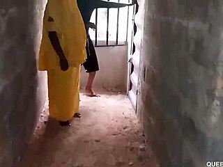 Follé a la casera caliente en el jardín 😏