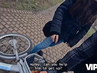 我嫉妒你用剃光阴道付租金