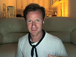 stinky feet sneakers and cei