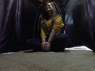 Gigi Breeze fucked in van