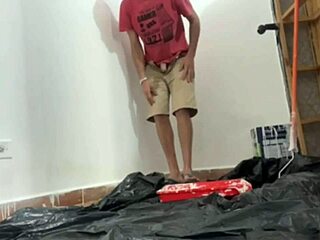 i love touching myself from behind and squirting hard, says jenifer play