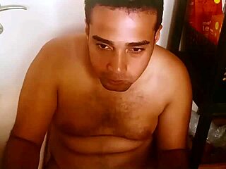 烹饪和操逼第三部分感官自制弯腰裸体阴户成熟巴西荡妇