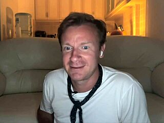 stinky feet sneakers and cei