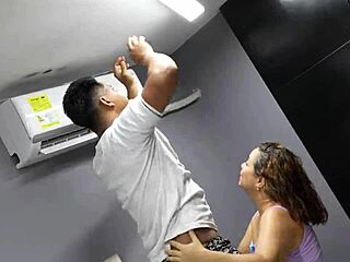 Hot Mature Craves Delicious Cock In Homemade Scene